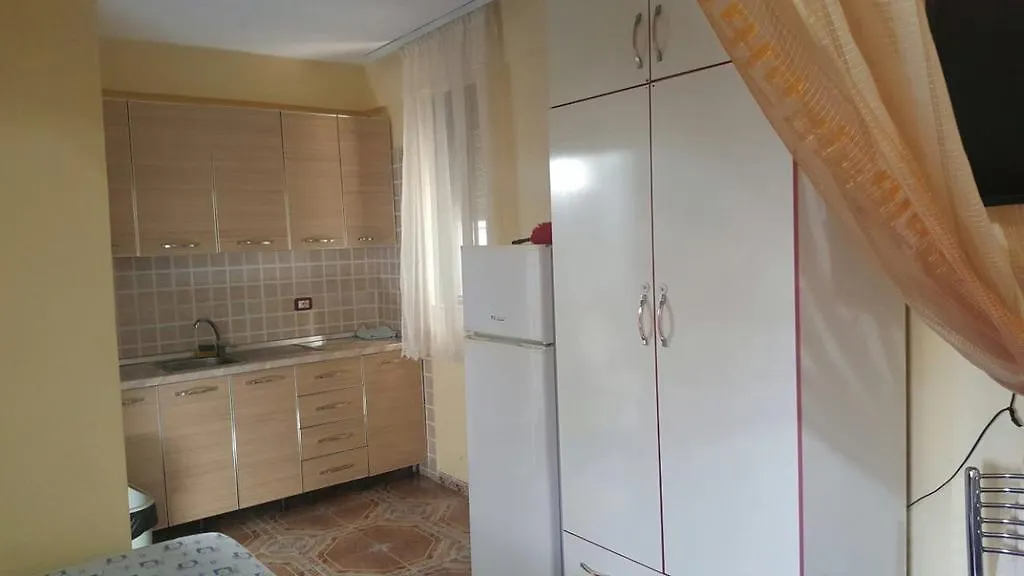 Garsoniere Me Qera Otel Durrës