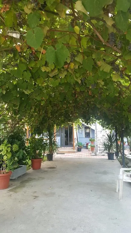 Garsoniere Me Qera Otel Durrës Dıraç