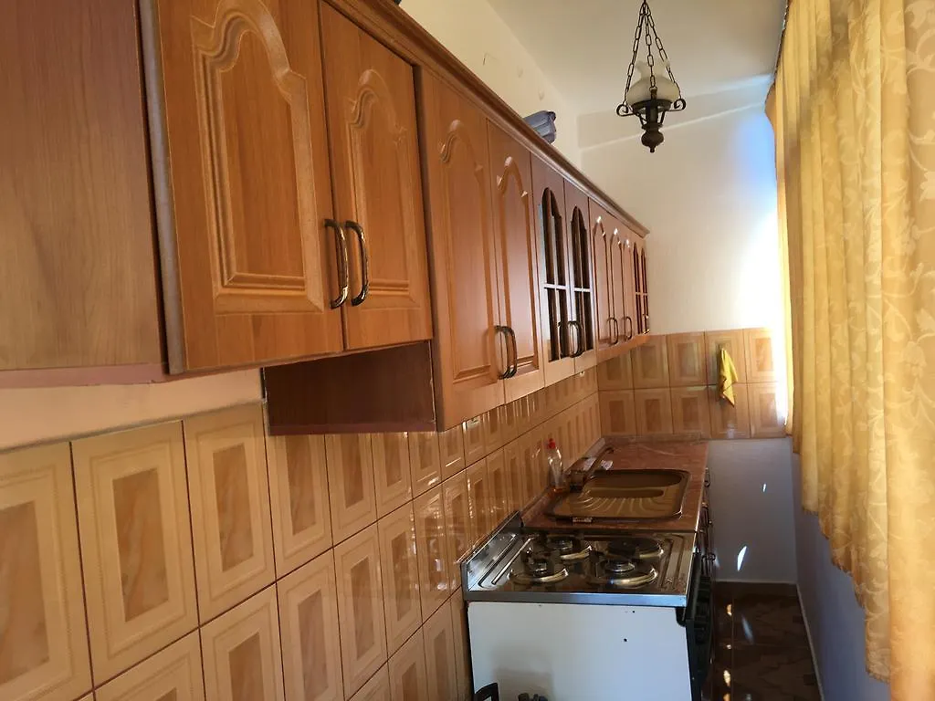 Guest house Garsoniere Me Qera Hotel Durres